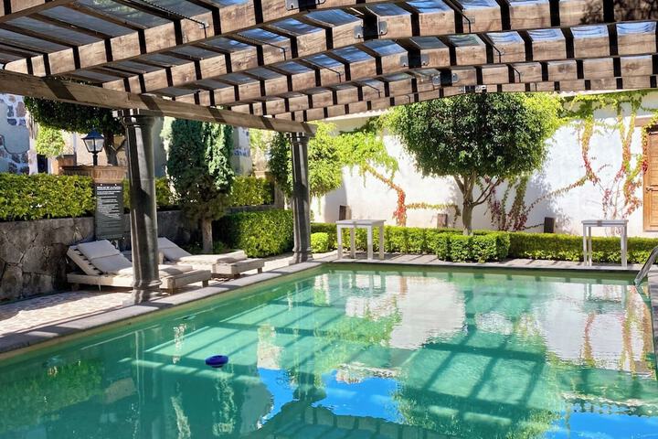 Pool 109 of 131