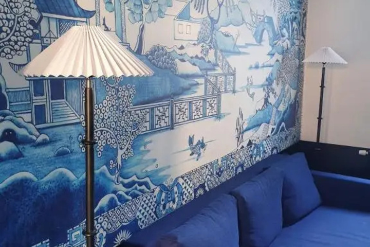 Room 2 of 4