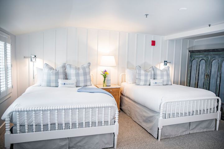 Room 11 of 51