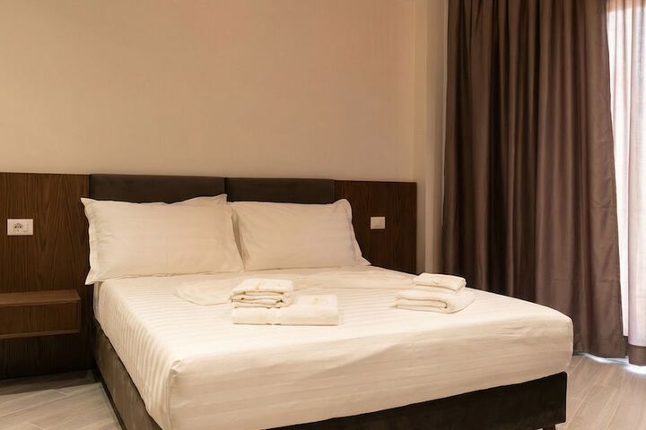 Room 15 of 57