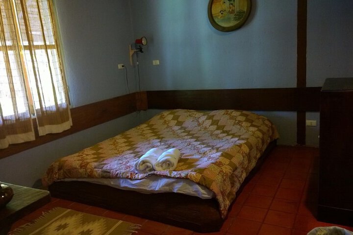 Room 15 of 98