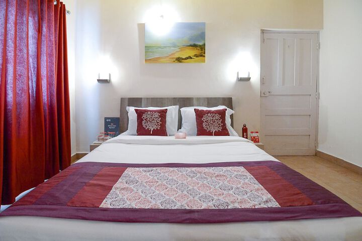 Room 3 of 36
