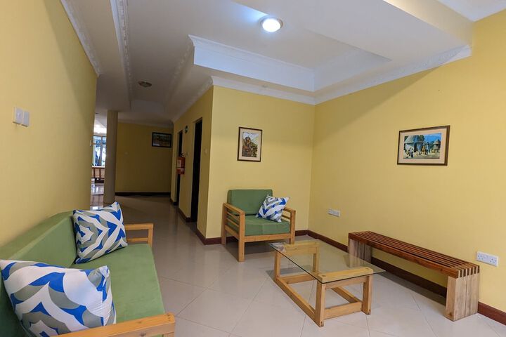 Hotel Interior 6 of 81