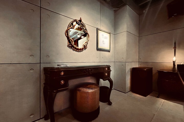 Room 19 of 87