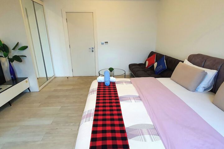 Room 71 of 226