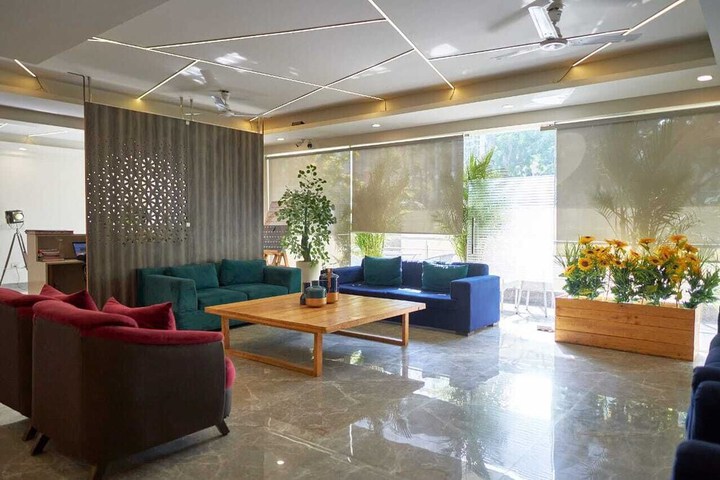 Hotel Interior 3 of 32