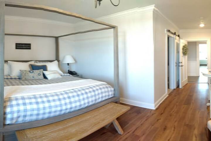 Room 12 of 49