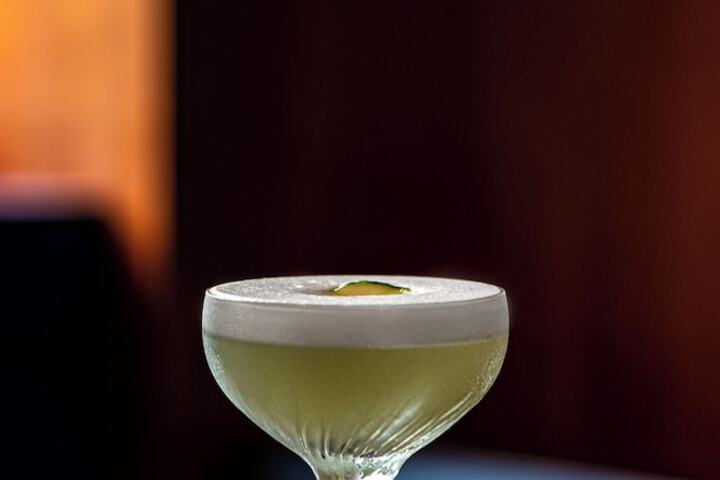 Lounge 109 of 136