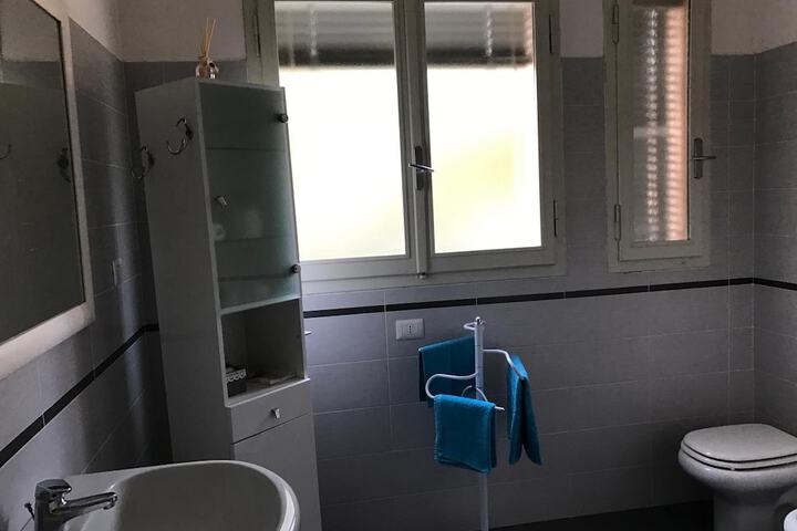 Room 17 of 20