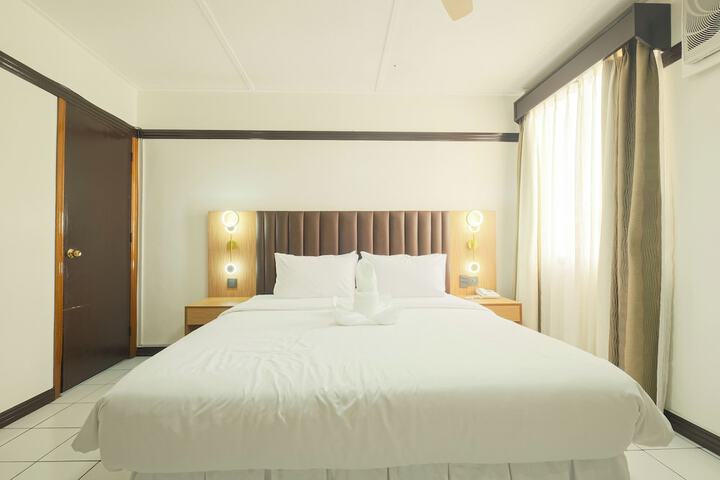 Room 8 of 62