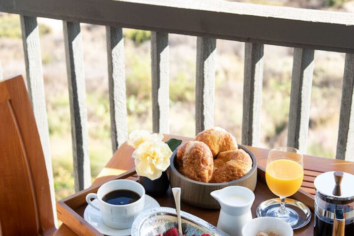 Breakfast/Coffee Service 115 of 146