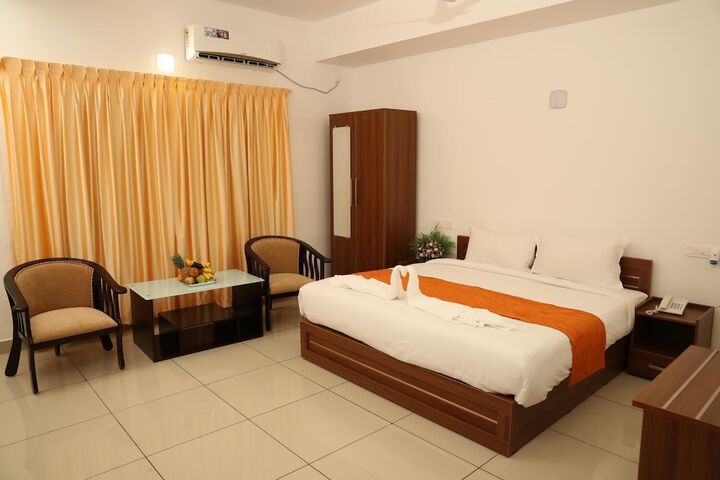 Room 10 of 40