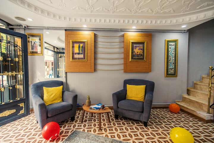 Hotel 2 of 23
