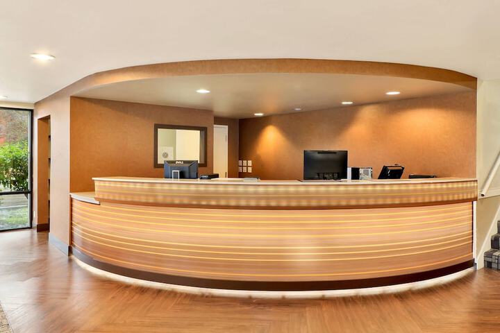 Lobby Entry