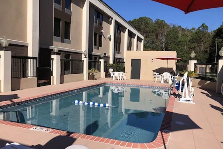 Outdoor pool
