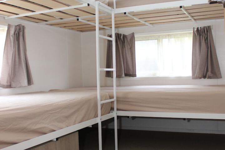 Room 11 of 116