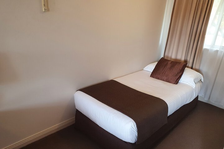 Room 9 of 62