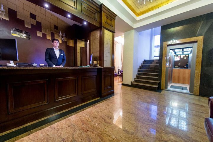 Lobby Entry