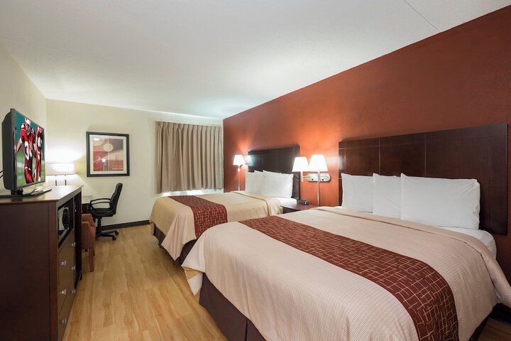 Room 6 of 27