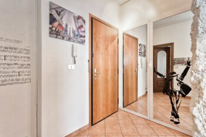Room 17 of 20