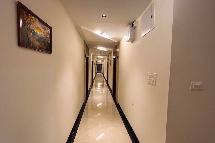 Hotel Interior 7 of 81