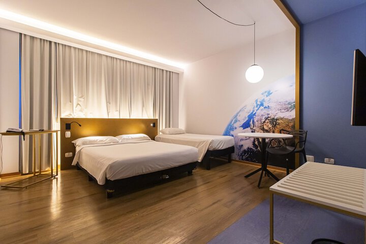 Room 16 of 41