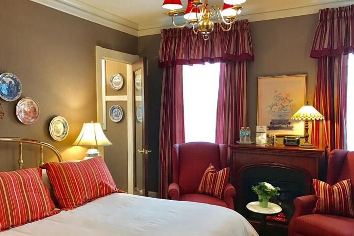 Inside Room Photo