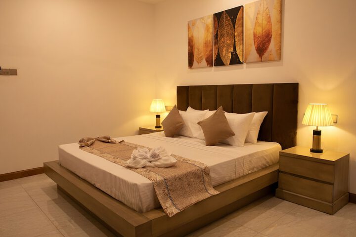 Room 14 of 43