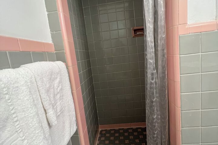 Room 35 of 53