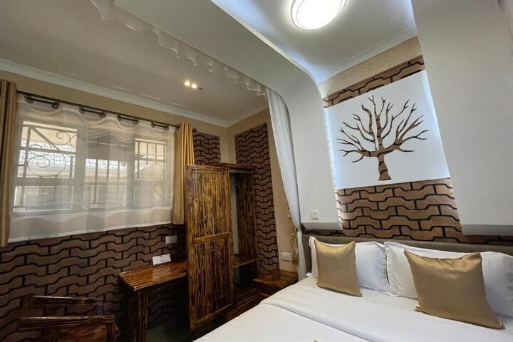 Room 3 of 58
