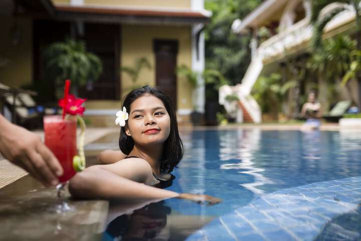 Pool 50 of 68