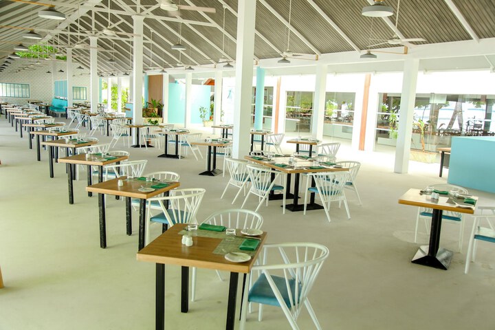 Dining 51 of 132
