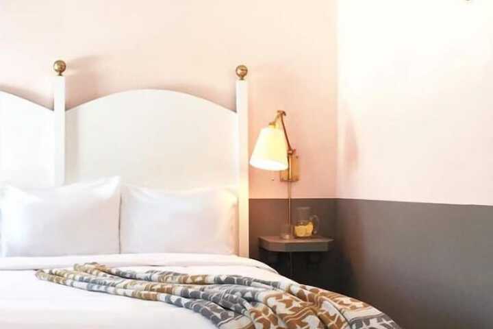 Standard | King Bed (15 of 19)