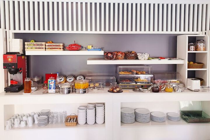 Dining Photos