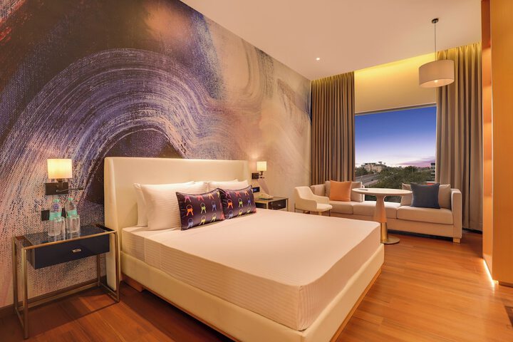 Room 8 of 47