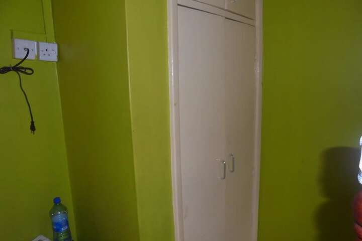 Room 16 of 24