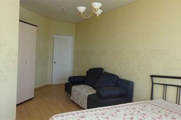 Room 142 of 176