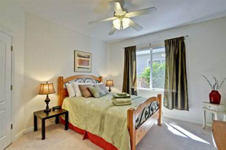 Room 7 of 23