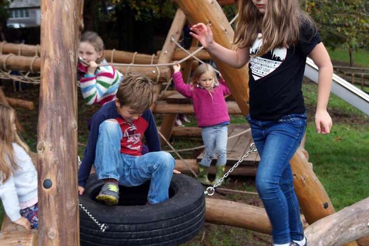 Childrens Activities 57 of 87
