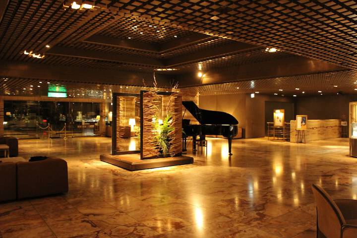 Hotel 5 of 65