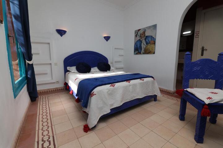Photo 11