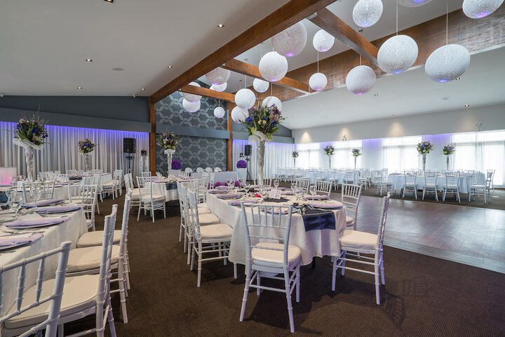 Ballroom/Hall 68 of 86