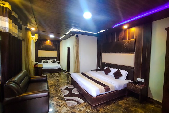 Room 13 of 29