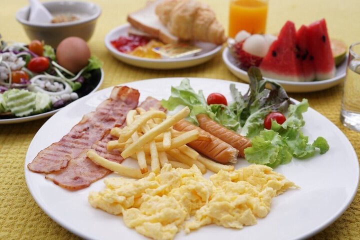 Breakfast/Coffee Service 93 of 139