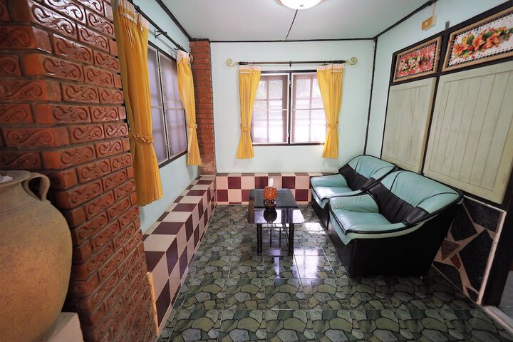 Room 20 of 42