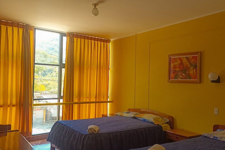 Room 4 of 22