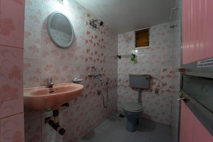 Room 15 of 20