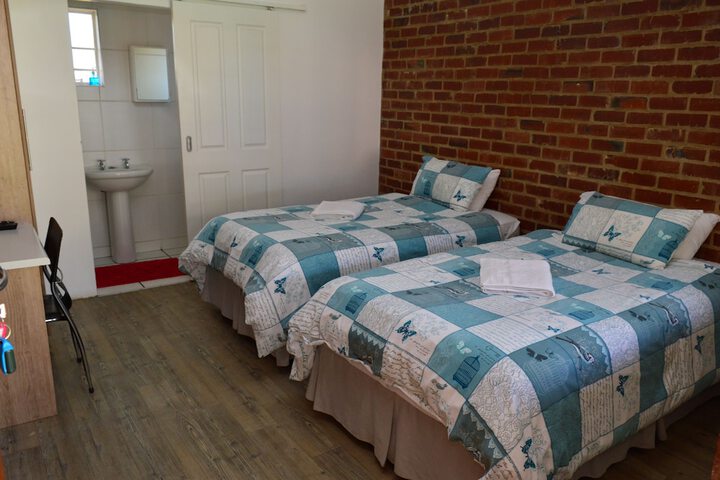 Room 4 of 46