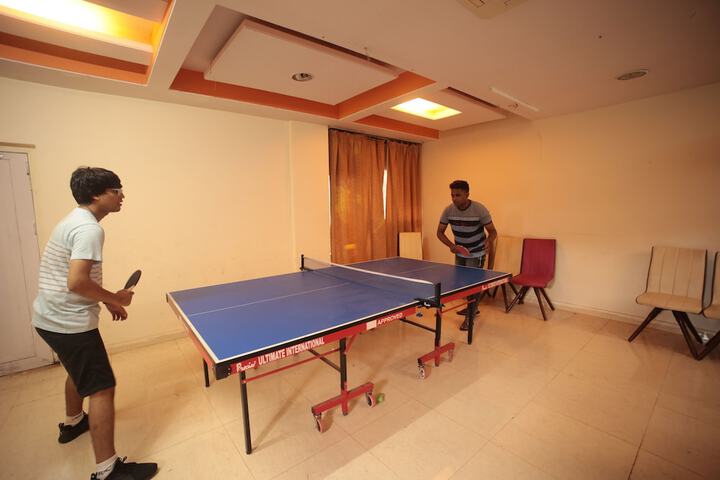Room 27 of 46