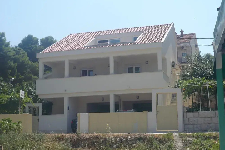 Image of Bela2 Great Location A3 D1